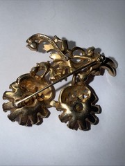 Hollycraft 1951 Brooch on Pink And Blue Rhinestones Vintage