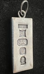 925 Sterling Silver Ingot Queen Elizabeth 1977 Jubilee Hallmark Pendant Vntg