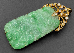 Vtg Chinese Apple Green Jadeite Jade Pendant w 14K Gold & Diamonds (AHB) 406