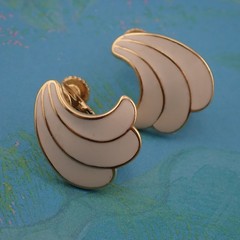 Vintage Cream Enamel Napier Screw Clip Back Gold Tone Earrings