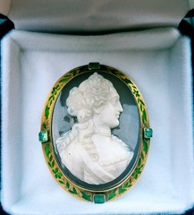 Antique Chalcedony Cameo 14K Gold Brooch/Pendant W/enamel & Emeralds