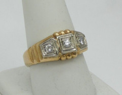 Vintage Solid Yellow Gold Gents Ring with 3 Natural Round Diamonds