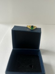 Vintage Green Cubic Zirconia Ring Gold Plated Womens Size 7.5