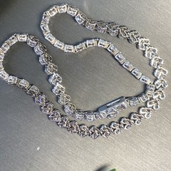 Vintage Necklace Art Glass Estate Jewelry Pre-Owned Rhodium Plated 16″ Choker