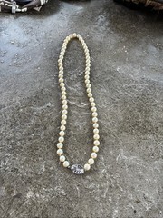 !!! Panetta Stamped Pearl Style Necklace Elegant Statement Piece Vintage