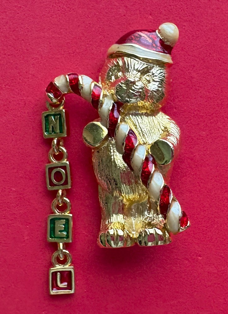 VINTAGE CHRISTMAS TREE PIN BROOCH BEAR NOEL DANGLE BOOK PIECE VERO ? MCM HTF 55