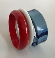 Vintage Lot 3 Chunky Bangles Red White Blue Stripes Lucite Plastic Mix Retro