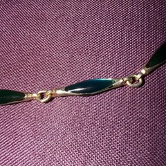 1970’s 26 in gold and green compound filled metal link chain necklace, unsigned