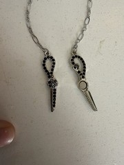 Vintage Magnetic Scissors Necklace Black Rhinestone Silver Tone Hair Stylist 20”