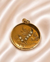 Antique Victorian Fancy Gold Filled Locket