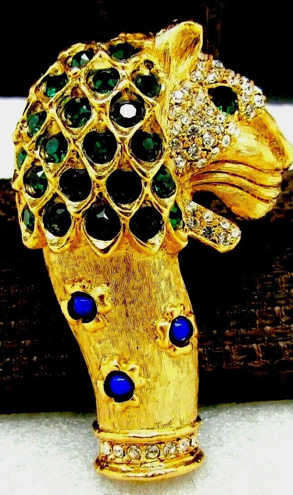 KENNETH J LANE BLUE LAPIS CABOCHON EMERALD CRYSTAL LION MANE BROOCH PIN MADE USA