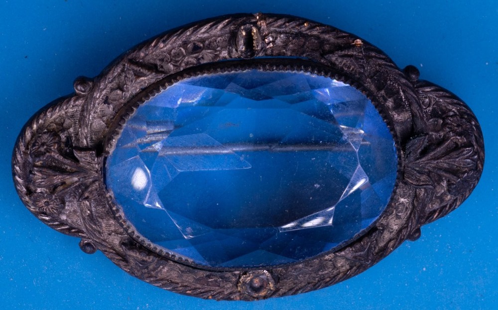 Vintage Ornate Oval Brooch Dark Tone Metal 1.75″ L Blue Glass Victorian Style