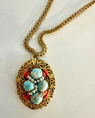 Unique Miriam Haskell Gold Tone Oval Locket Pendant Necklace Turquoise Signed