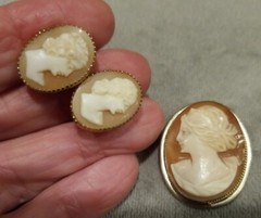 Vintage Shell Cameo Set Pin & Earrings Married Signed Coro