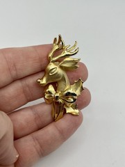 Vintage Reindeer Deer Pin Gold Tone Happy Holiday Christmas Costume Brooch