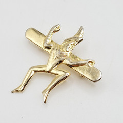Brownie Pixie Promise Badge Girl Guides Scouts of Canada Gold Tone Vintage Pin