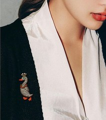 Rhinestone Duck Animal Brooch Pin for Women Gold Plated Fashion Crystal Queen…