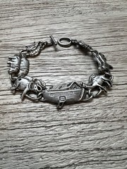 Vintage Silver Tone Noah’s Ark Bracelet 7.5/8 inch Very Good PreOwned Condition