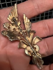 Vntg Purple Forget Me Not Flower Bouquet Brooch Pin Rose Gold Tone 2.5” In Box