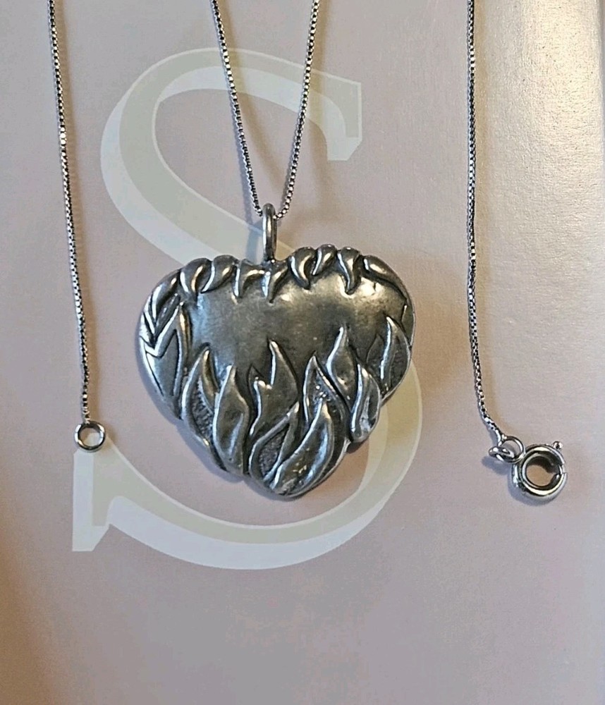 Vintage 925 Sterling Silver Flaming Heart Pendant Necklace 24″ Bold, 6 Grams