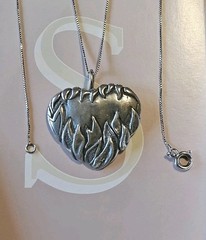 Vintage 925 Sterling Silver Flaming Heart Pendant Necklace 24″ Bold, 6 Grams