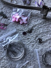 1 Pound + TEAL & SILVERTONED Jewelry Vtg Modern Lot Craft Junk Wearable Resell