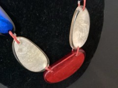 Vintage Red White Blue Adjustable Lucite Bib Necklace Bracelet Earrings MCM MOD