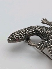 5½” Long Vintage Sterling Silver Marcasite Lizard Gecko Red Eyes Pin Brooch 30g