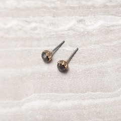 Vintage Stud Earrings Dark Reflective Gem & Gold Tone – Small