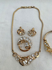 Vintage TRIFARI Necklace Bracelet Earrings And Brooch Set In Original Box
