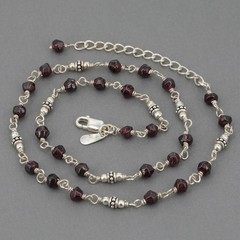 Vintage Silpada Dainty Sterling Silver Faceted Garnet Bead 16-18″ Necklace N1053