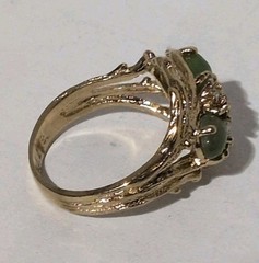 VINTAGE 18K H.G.E SIGNED COCKTAIL SIZE 7 RING W/ JADE / CLEAR GEMSTONES
