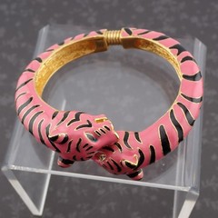 Vintage KJL Kenneth J Lane Pink Enamel Tiger 6 3/4″ Clamper Gold Tone Bracelet