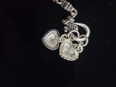 Premier Designs Inc Silver Tone Toggle Closure Heart Charm’s Necklace 16″.