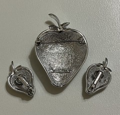 Vintage Sarah Coventry Strawberry Ice Brooch Earring Set 1968 Silver Tone Signed