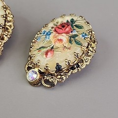 Vintage Flower Clip On Earrings Glass Transferware Germany Gold Tone Filigree