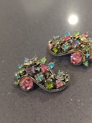 Vintage Signed 1951 Hollycraft Rhinestone Earrings Paisley READ K126