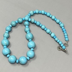 Dyed Howlite Stone Necklace Turquoise Color Graduating Beads Chakra Artisan 18″