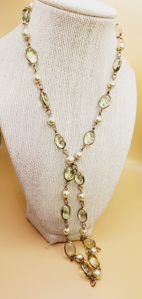 Vtg 24″ Two Sisters Pale Green Faux Pearl & Green Lucite Beads Goldtone te02