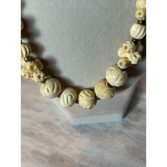 1950s 1960s Hand Carved Roses Statement Necklace Retro Boho Brass Spacers hook