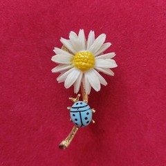 Signed LG Lind-gal Vintage Brooch Pin Daisy Ladybug Gold Plated