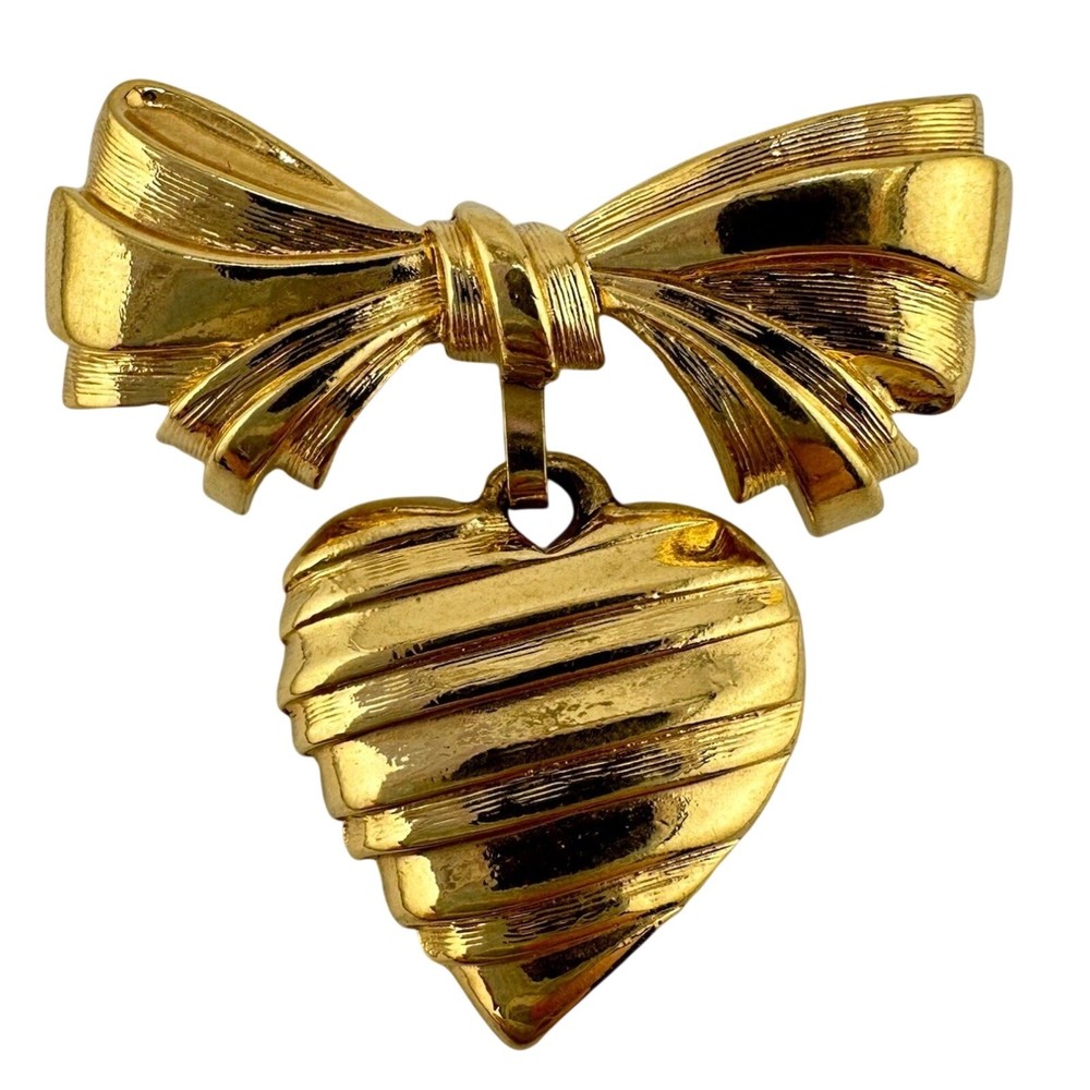 Avon Mother’s Day I Love You Mother Bow Dangle Heart Gold Tone 1.5”x1.5” Brooch