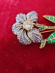 Metropolitan Museum of Art signed MMA.V&A.CN Flower Brooch Victoria & Albert