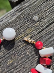 Vintage Hong Kong Plastic Faux Stone Beaded Necklace Coral Red White
