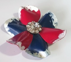 Vintage Metal Flower Brooch w White Rhinestone Center & Red Blue White Petals