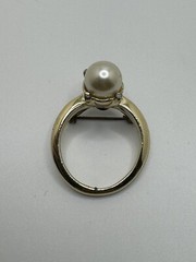 VINTAGE RING BROOCH PIN GOLD TONE FAUX PEARL RING