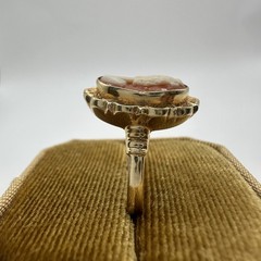Vintage 14k Yellow Gold Carved Shell Oval Portrait Lady Cameo Ring ~ Size 6