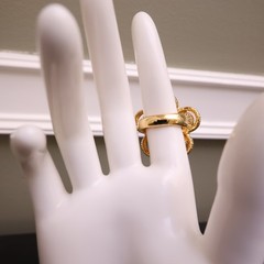 Joan Rivers ring green flower imitation jade clear crystals vintage signed Size7