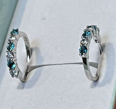 Vintage Sterling Silver 925 Classic Hoop Earrings & Blue & White Czs 5/8″ Diam.