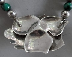 CAROL FELLEY VINTAGE STERLING NECKLACE w MALACHITE, 2 1/4″ PENDANT, 74 GRAMS